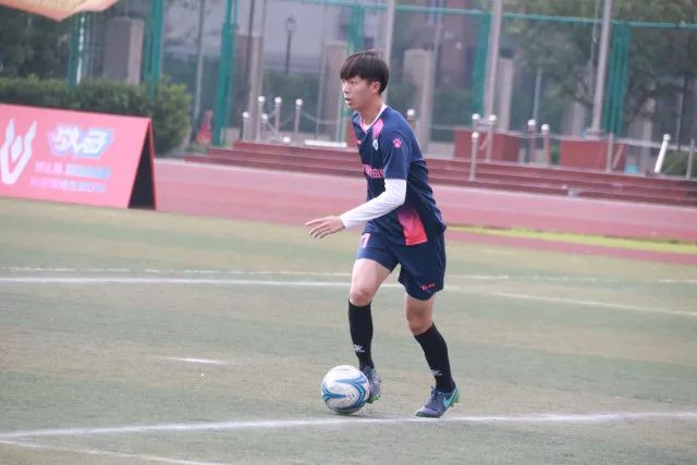 布莱克尼42+13+5西热5+5 同曦力克北京6连败